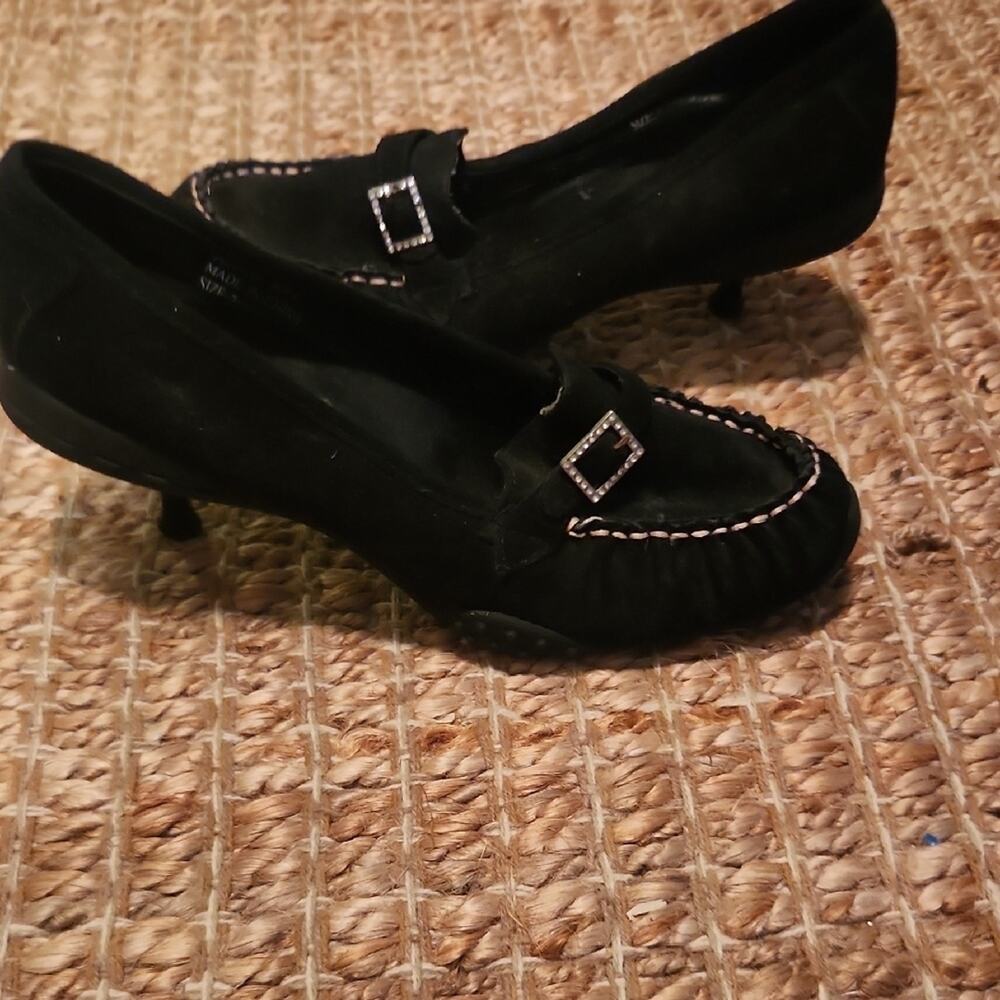 Vintage Y2k Bakers Black Suede Kitten Heels with Silver Buckle - Picture 7 of 10